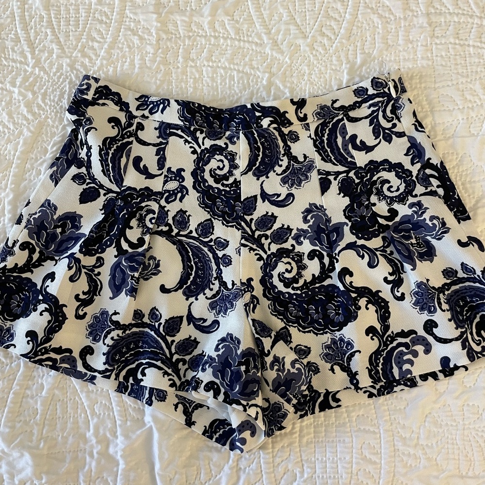 Forever 21 shorts